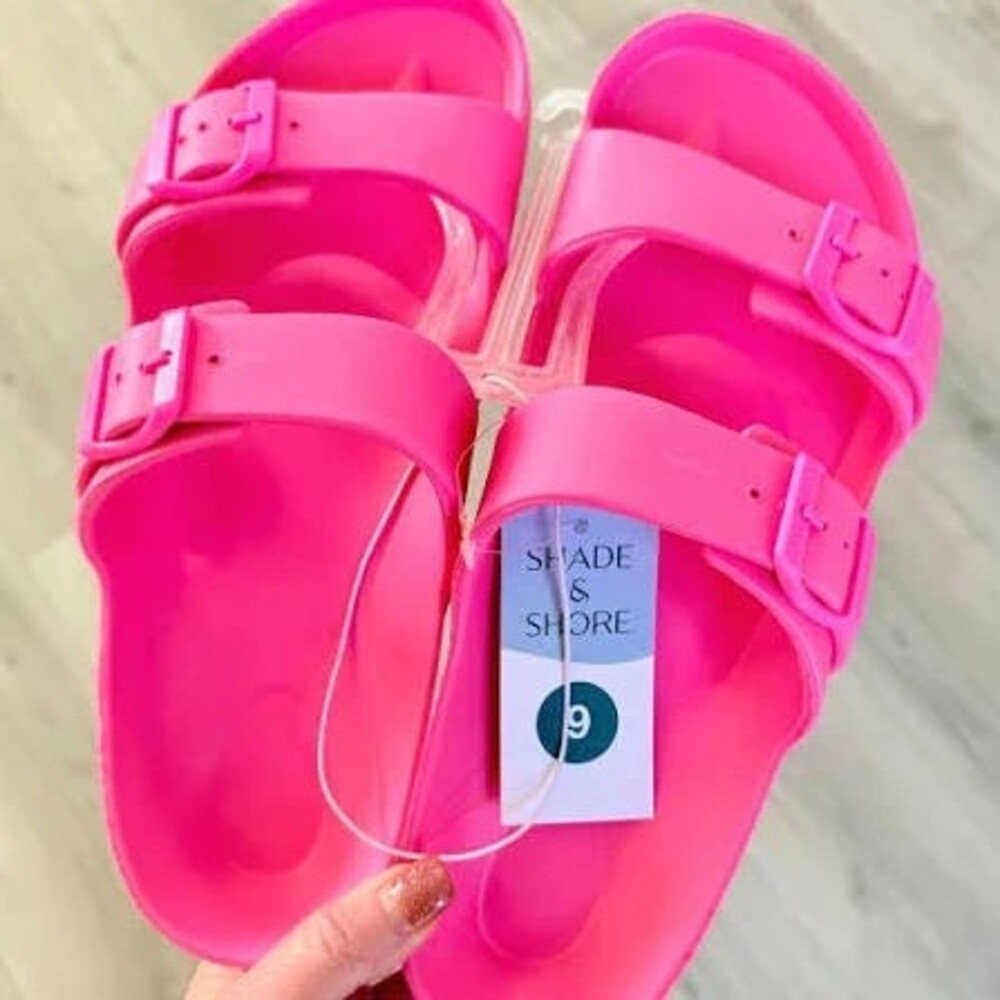 Hot Pink Strappy Block Heel Sandals – NWT Size 8